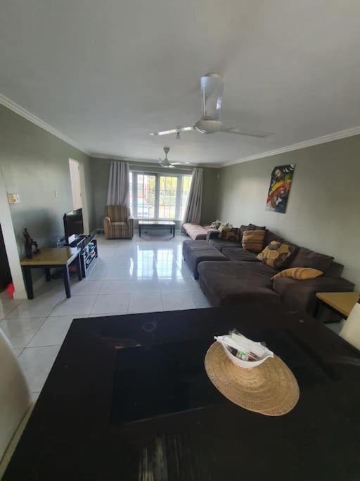 Villa Townhouse By The Bay, Little Bay Country Club ,Negril à Orange Bay Extérieur photo